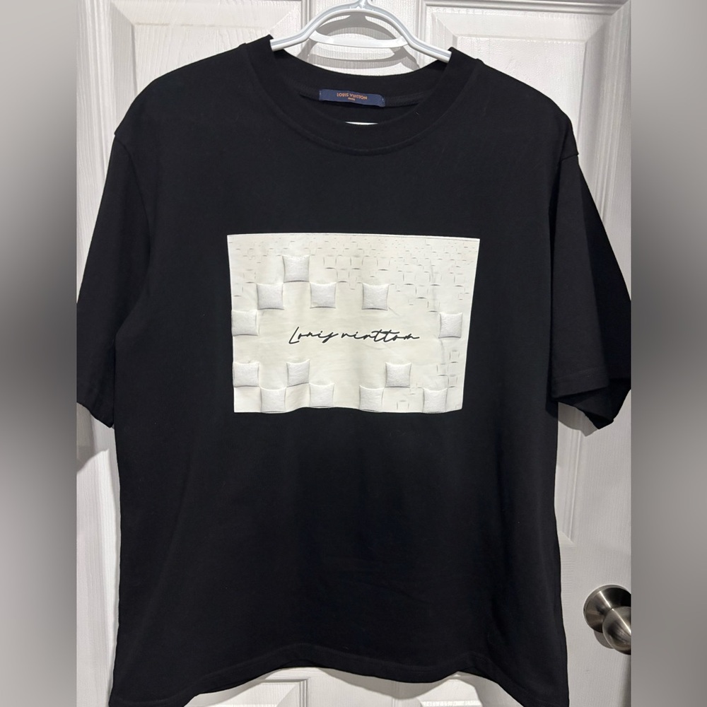 Black Short Sleeve Tee